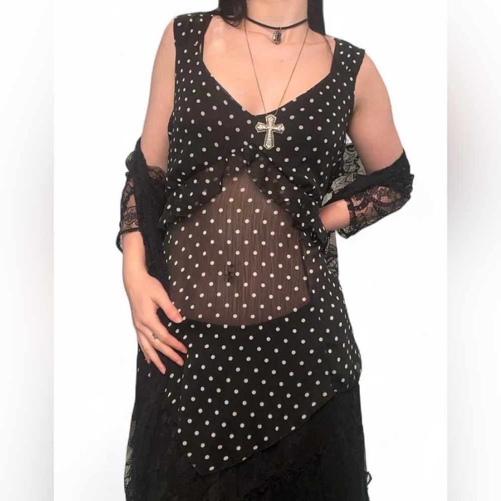 SOLD ! vintage black and white fairy twee polka dot milkmaid babydoll top